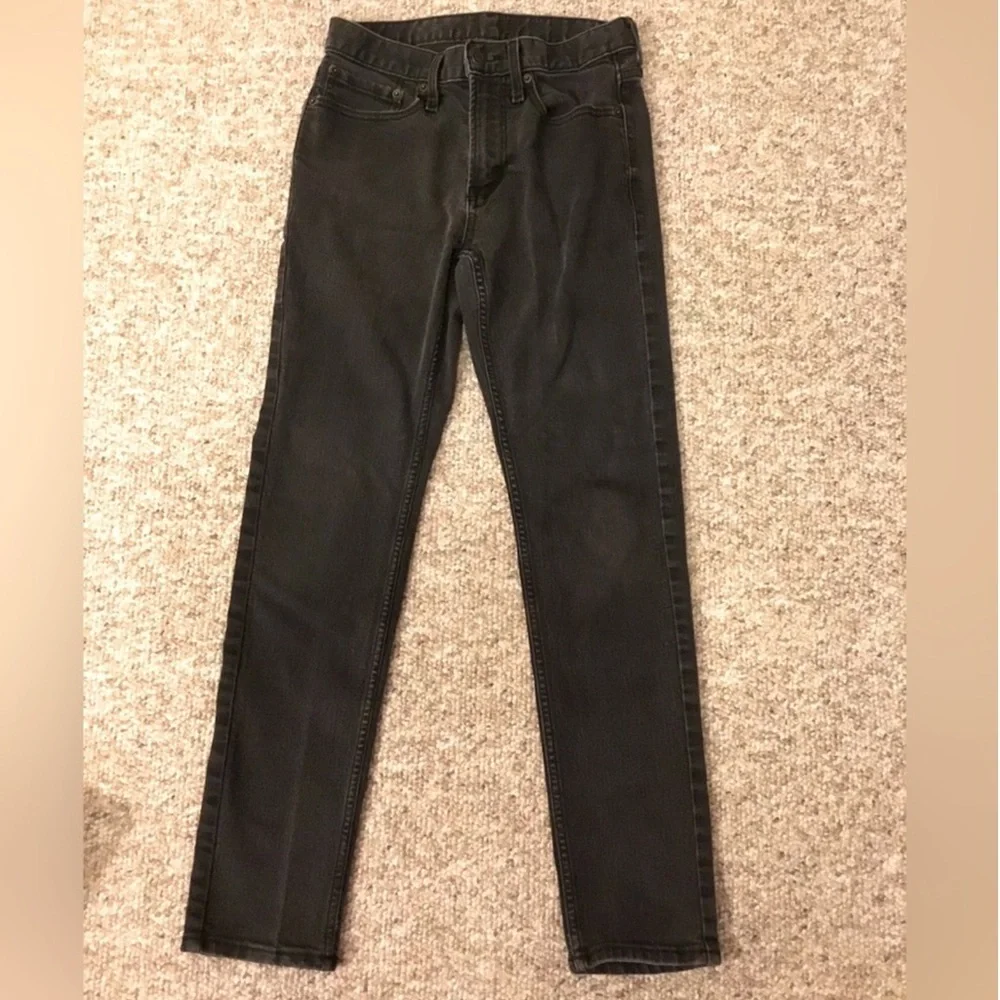 Men’s Old Navy Black Slim Straight Jeans, 28 x 30